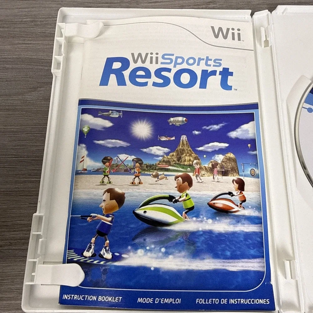 Wii Sports Resort (Nintendo Wii, 2009) CIB COMPLETE IN BOX